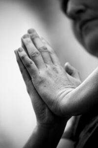 キャリアアップ研修を通じた保育士の大阪での成長方法は？